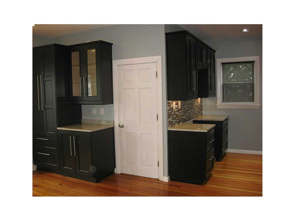 2 Hall St, Fall River, MA 02724 photo 6