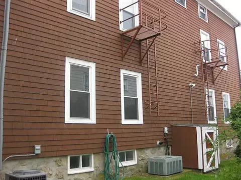 2 Hall St, Fall River, MA 02724 photo 4