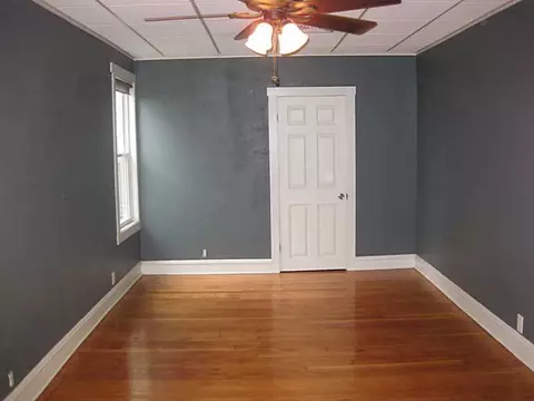2 Hall St, Fall River, MA 02724 photo 17