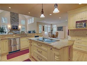 107 Crest Dr, Cranston, RI 02921 photo 10
