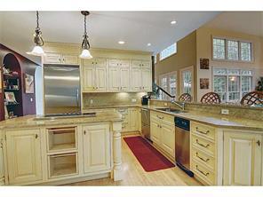 107 Crest Dr, Cranston, RI 02921 photo 9