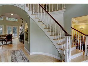 107 Crest Dr, Cranston, RI 02921 photo 4