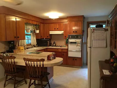 540 Lydia Ave, Woonsocket, RI 02895 photo 5