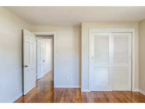 98 Poplar St, Woonsocket, RI 02895 photo 13