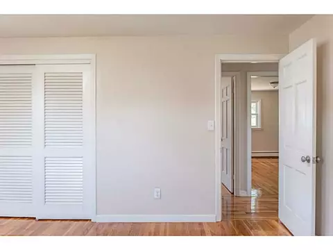 98 Poplar St, Woonsocket, RI 02895 photo 15