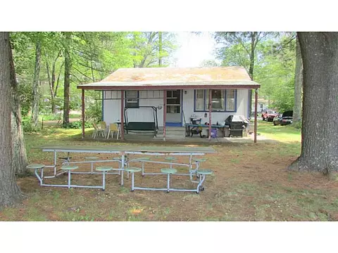 3 Lake View Cir, Glocester, RI 02814 photo 2