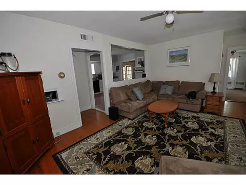 9 Gladding St, Bristol, RI 02809 photo 11