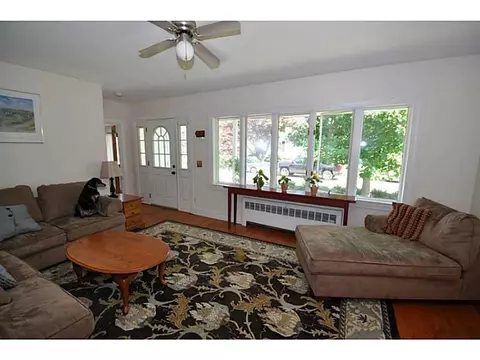 9 Gladding St, Bristol, RI 02809 photo 12