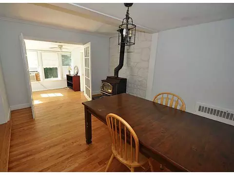 9 Gladding St, Bristol, RI 02809 photo 8