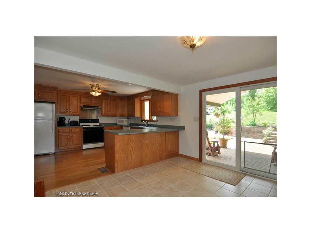 605 Central St, Mapleville, RI 02839 photo 4