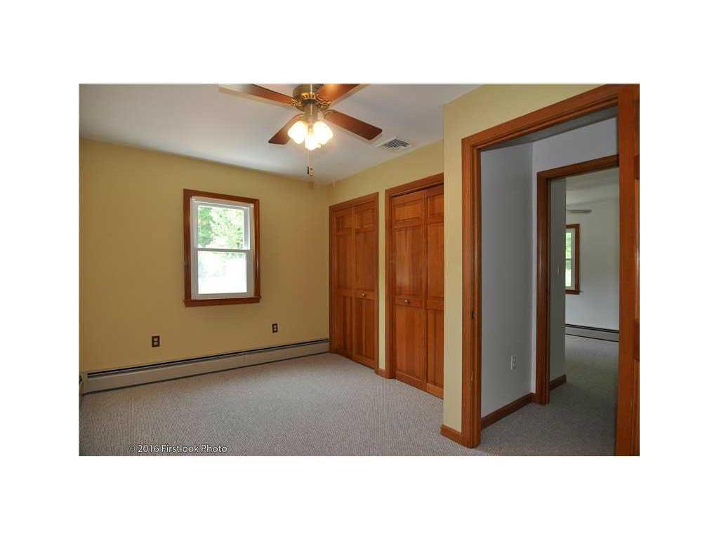 605 Central St, Mapleville, RI 02839 photo 15