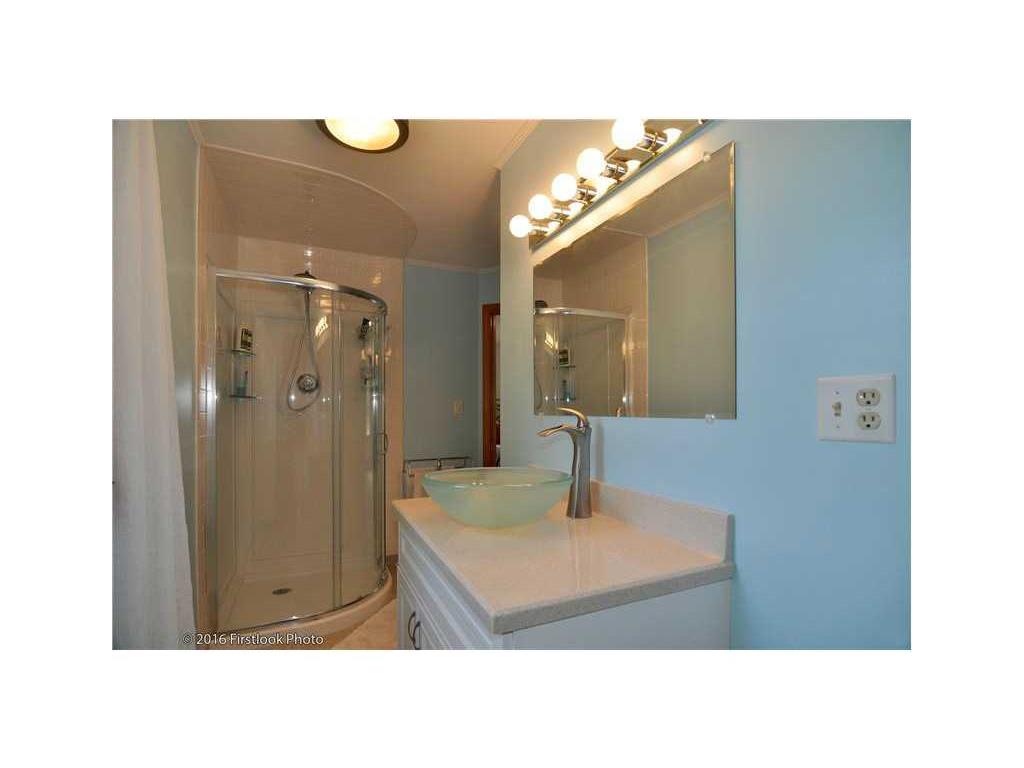 605 Central St, Mapleville, RI 02839 photo 14