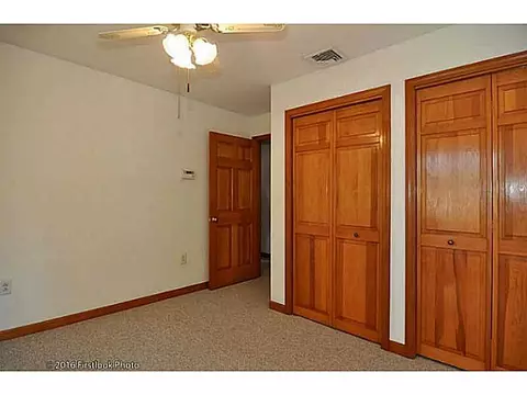 605 Central St, Mapleville, RI 02839 photo 16