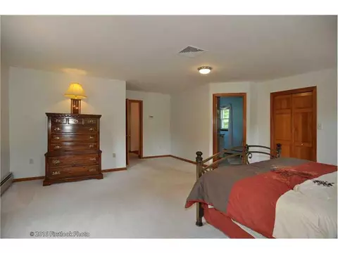 605 Central St, Mapleville, RI 02839 photo 13