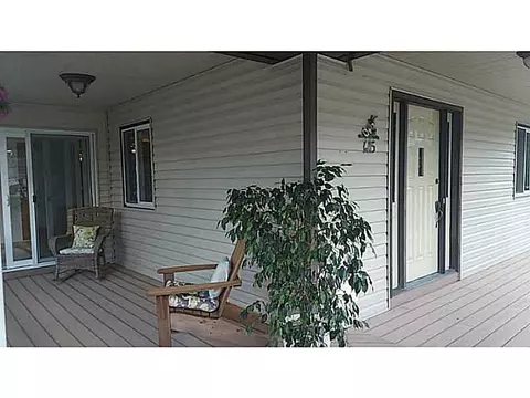 605 Central St, Mapleville, RI 02839 photo 22