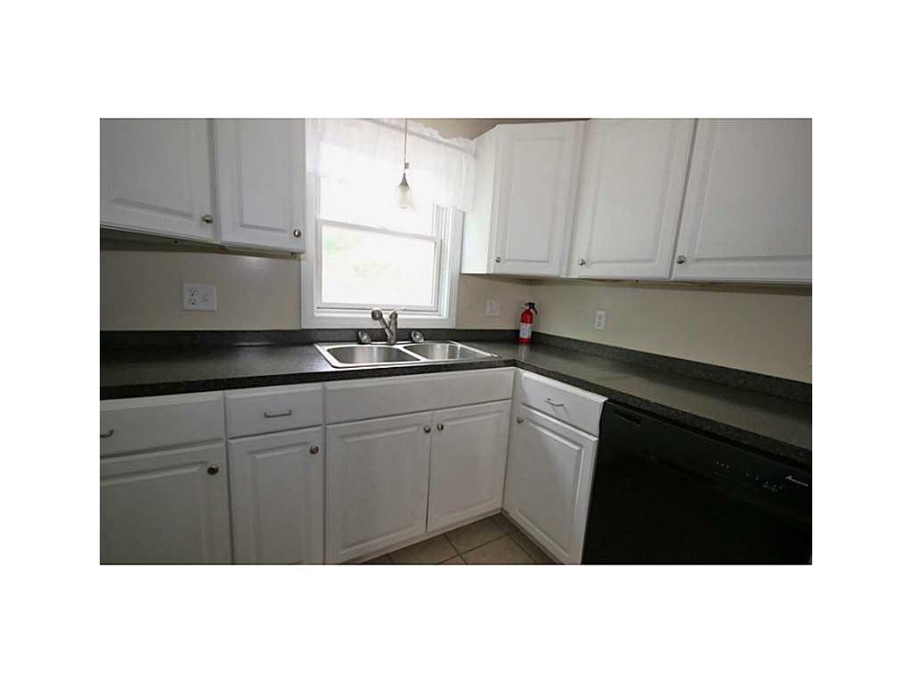 56 Heroux Ave, Woonsocket, RI 02895 photo 4