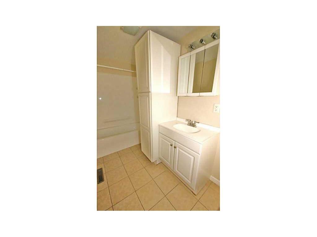 56 Heroux Ave, Woonsocket, RI 02895 photo 5
