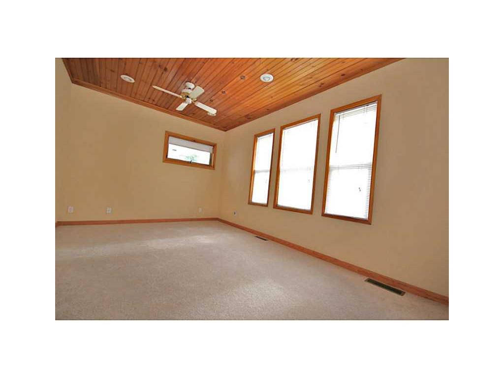 56 Heroux Ave, Woonsocket, RI 02895 photo 7