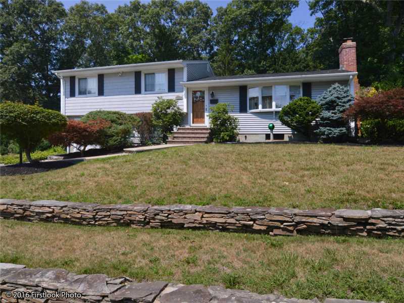 359 Diamond Hill Rd, Warwick, RI 02886 photo 1