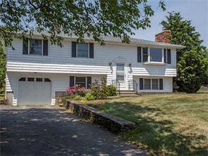 22 William Dr, Middletown, RI 02842 photo 1