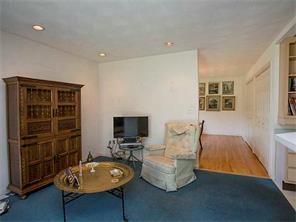 22 William Dr, Middletown, RI 02842 photo 9