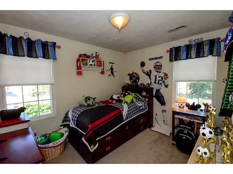 31 Harvard Ave, Warwick, RI 02889 photo 14