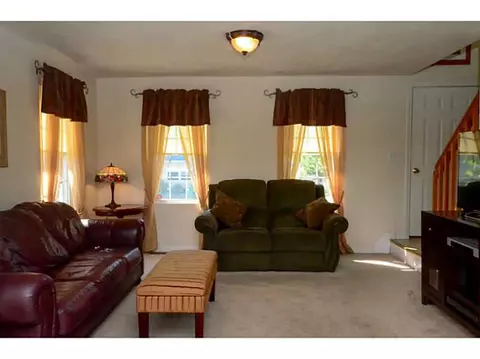 31 Harvard Ave, Warwick, RI 02889 photo 12