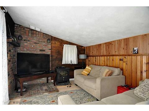 10 Central St, Warren, RI 02885 photo 15