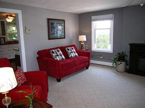 54 Crest Ave, Warwick, RI 02886 photo 8