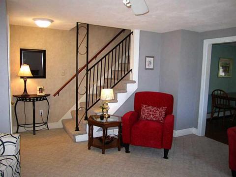 54 Crest Ave, Warwick, RI 02886 photo 11