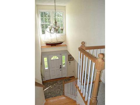 17 Danielle Ave, Westerly, RI 02891 photo 7