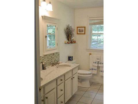 17 Danielle Ave, Westerly, RI 02891 photo 18