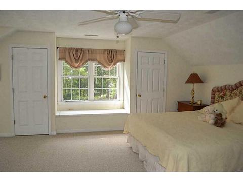 17 Danielle Ave, Westerly, RI 02891 photo 22