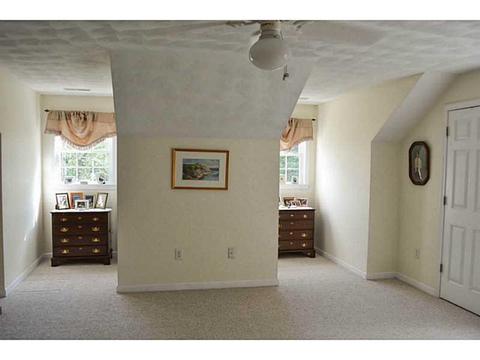 17 Danielle Ave, Westerly, RI 02891 photo 24