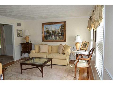 17 Danielle Ave, Westerly, RI 02891 photo 16