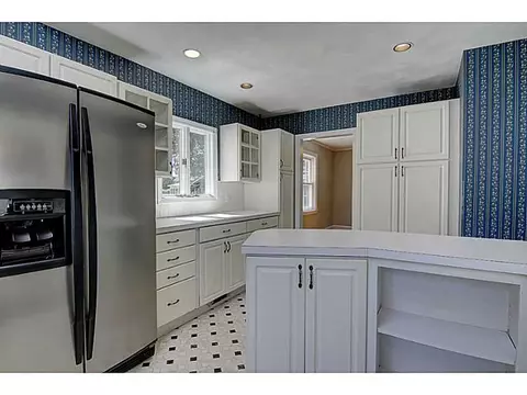 99 Vaughn Ave, Warwick, RI 02886 photo 8