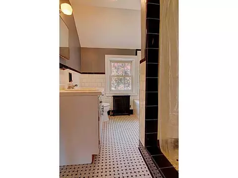99 Vaughn Ave, Warwick, RI 02886 photo 17