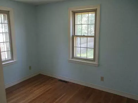 19 Haverford Rd, Warwick, RI 02886 photo 8