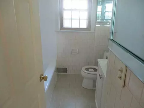19 Haverford Rd, Warwick, RI 02886 photo 7