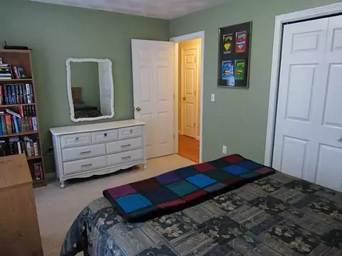 384 Atlantic Ave, Warwick, RI 02888 photo 16