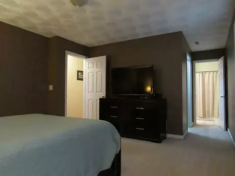 384 Atlantic Ave, Warwick, RI 02888 photo 11