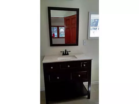 40 Walker Rd, Warwick, RI 02889 photo 10