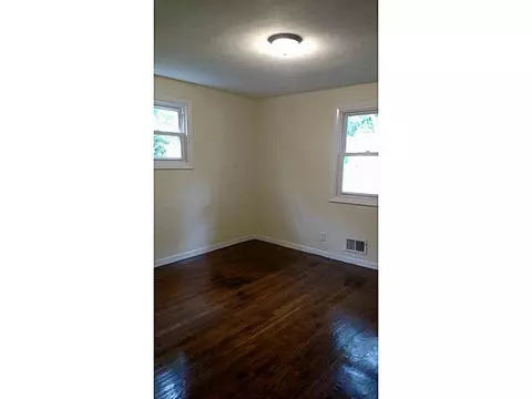 40 Walker Rd, Warwick, RI 02889 photo 15