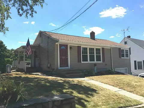 74 Lefrancois Blvd, Woonsocket, RI 02895 photo 2