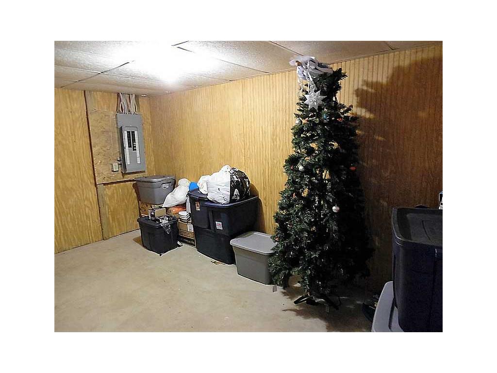 59 New St, Woonsocket, RI 02895 photo 15