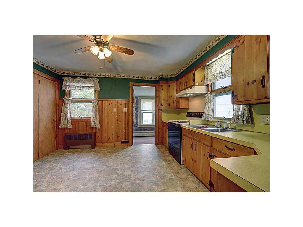 932 Victory Hwy, Mapleville, RI 02839 photo 15