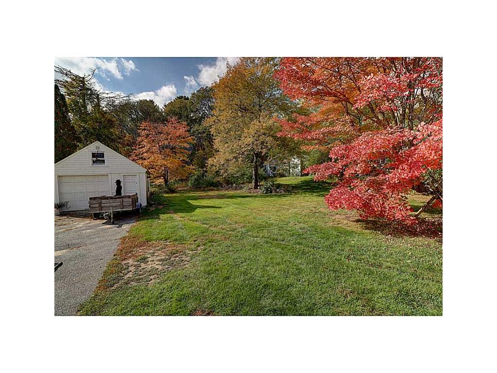 932 Victory Hwy, Mapleville, RI 02839 photo 6