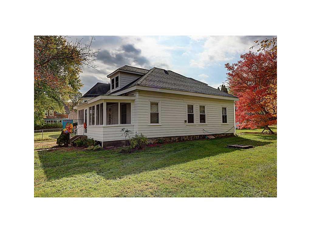 932 Victory Hwy, Mapleville, RI 02839 photo 2