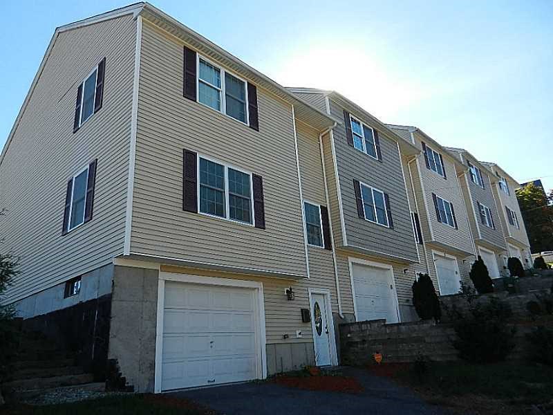 25 Villa Nova St #4, Woonsocket, RI 02895 photo 1