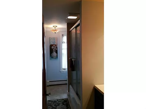 435 Transit St, Woonsocket, RI 02895 photo 13